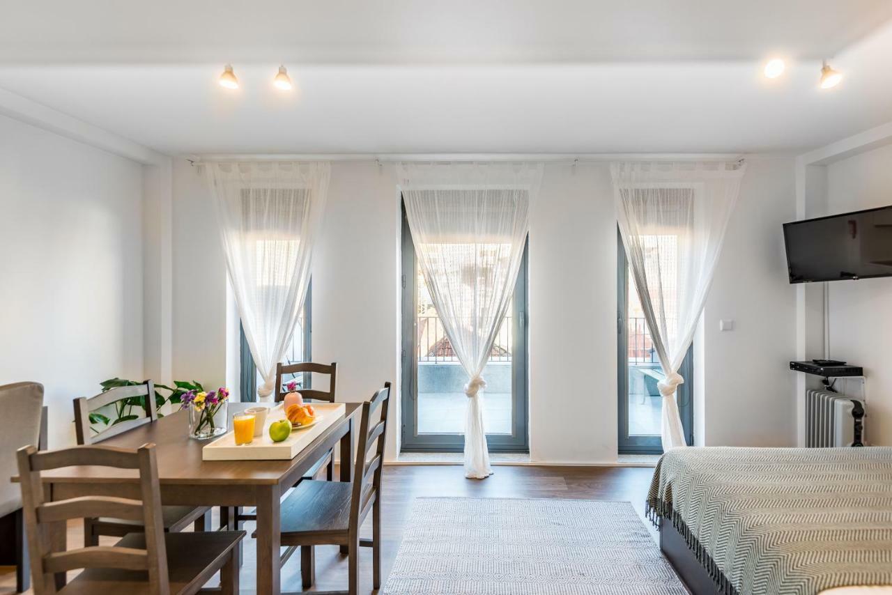 Samasal Trindade Apartments ポルト エクステリア 写真